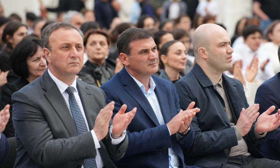 Владимир Делба посетил торжественное мероприятие в Эшере