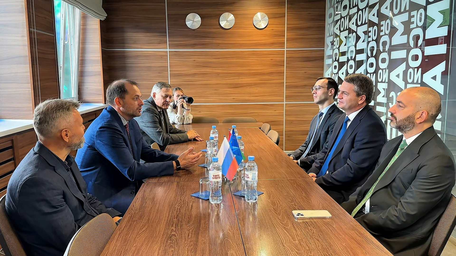 Абхазия и НГУЭУ обсудили возможности сотрудничества